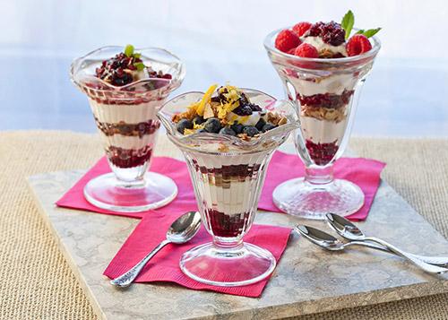 
                  
                    recipe: /blogs/recipes/13466025-greek-yogurt-parfaits-w-blueberry-balsamic
                  
                